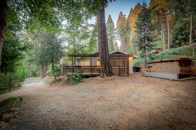 11772 Marjon Dr, Nevada City, CA 95959