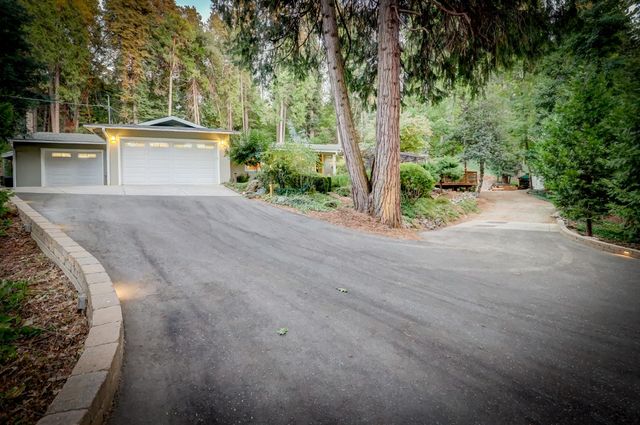 11772 Marjon Dr, Nevada City, CA 95959