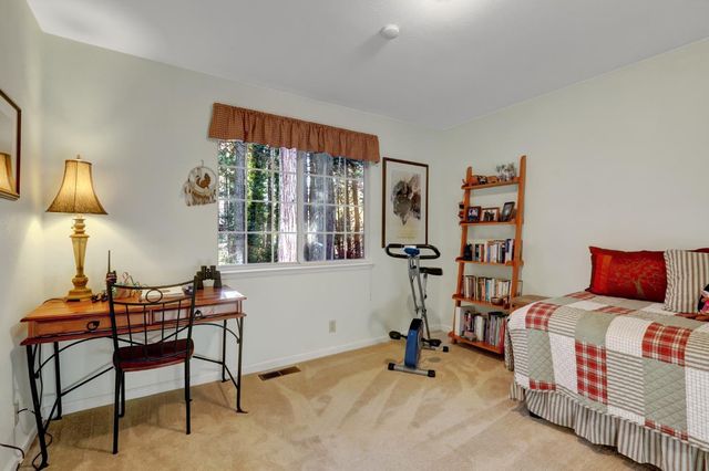 364 Gracie Rd, Nevada City, CA 95959