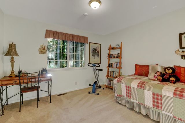 364 Gracie Rd, Nevada City, CA 95959