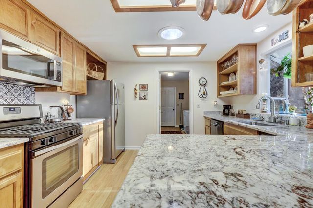 364 Gracie Rd, Nevada City, CA 95959