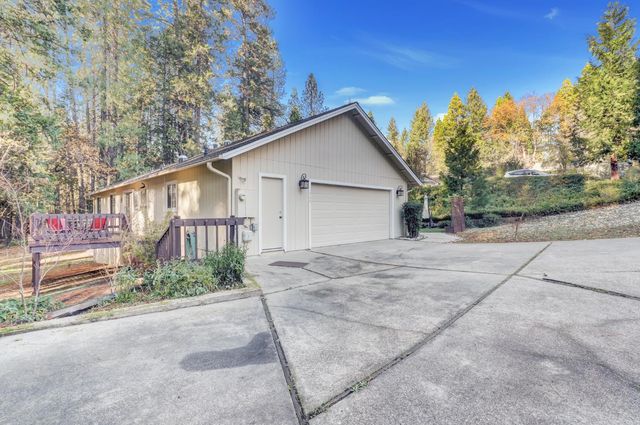 364 Gracie Rd, Nevada City, CA 95959