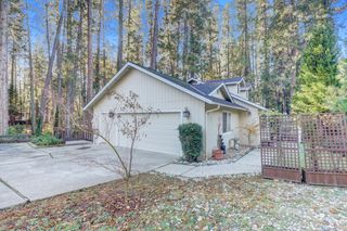 364 Gracie Rd, Nevada City, CA 95959