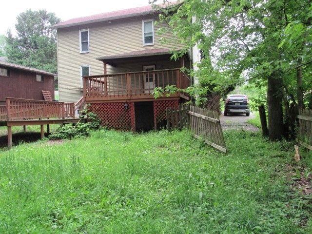 240 Penn Adamsburg Road, Hempfield Twp, PA 15675
