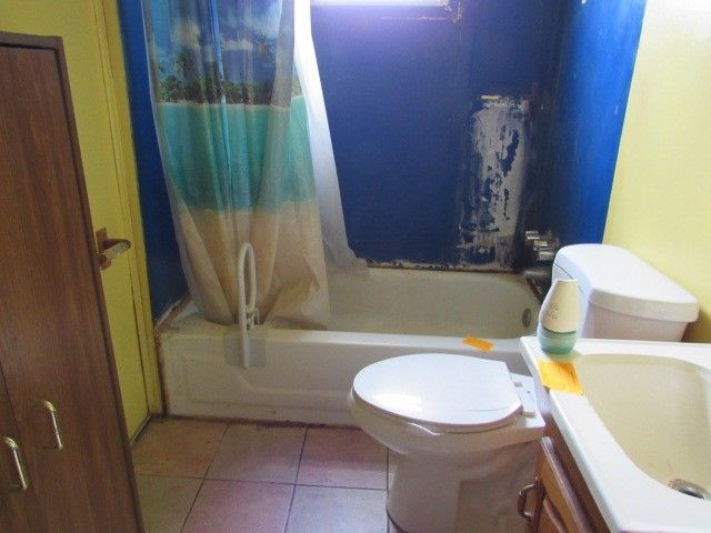 240 Penn Adamsburg Road, Hempfield Twp, PA 15675