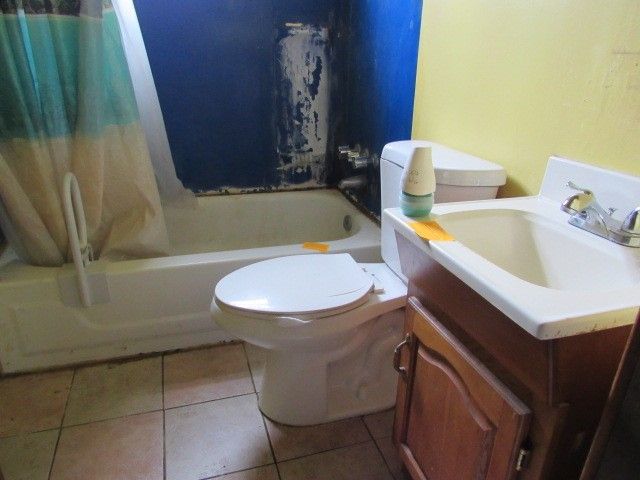 240 Penn Adamsburg Road, Hempfield Twp, PA 15675