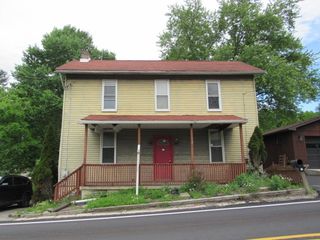 240 Penn Adamsburg Road, Hempfield Twp, PA 15675