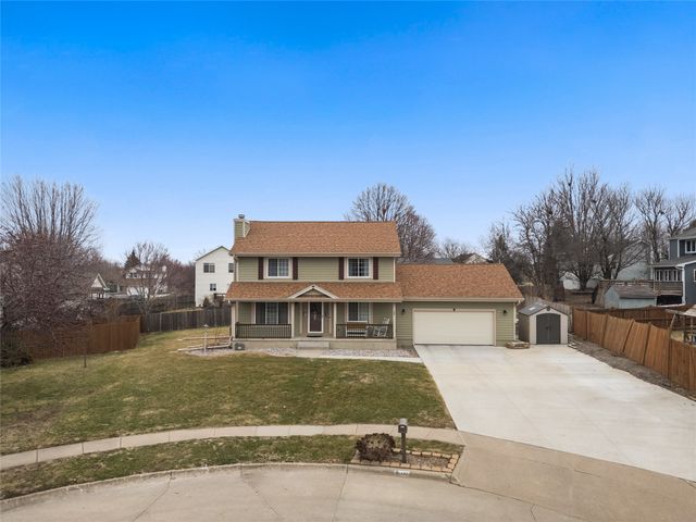 487 Sunrise Circle, Pleasant Hill, IA 50327