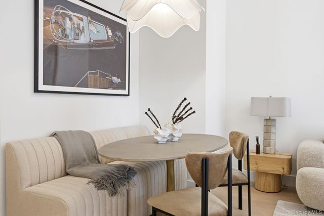 24-01 Queens Plaza N 206, Long Island City, NY 11101