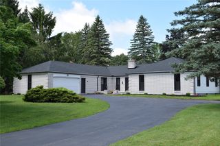 88 Stuyvesant Road, Pittsford, NY 14534