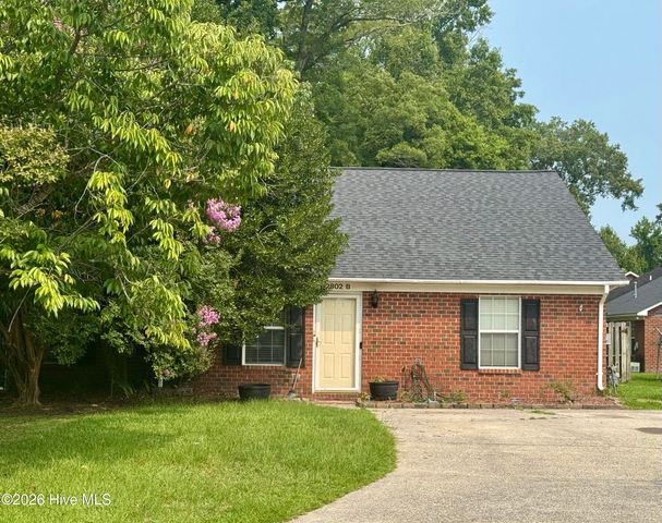 2802 Richard Drive B, Greenville, NC 27834