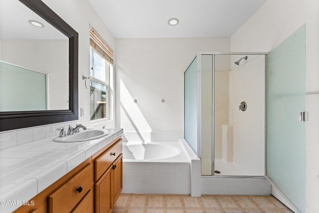 6304 Starview Drive, Lancaster, CA 93536