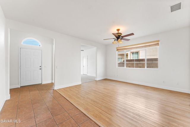 6304 Starview Drive, Lancaster, CA 93536