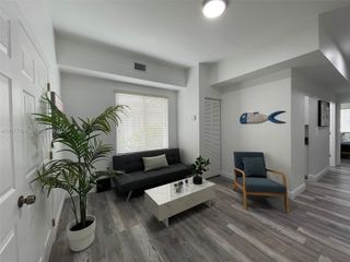 29 Oviedo Avenue 4, Coral Gables, FL 33134