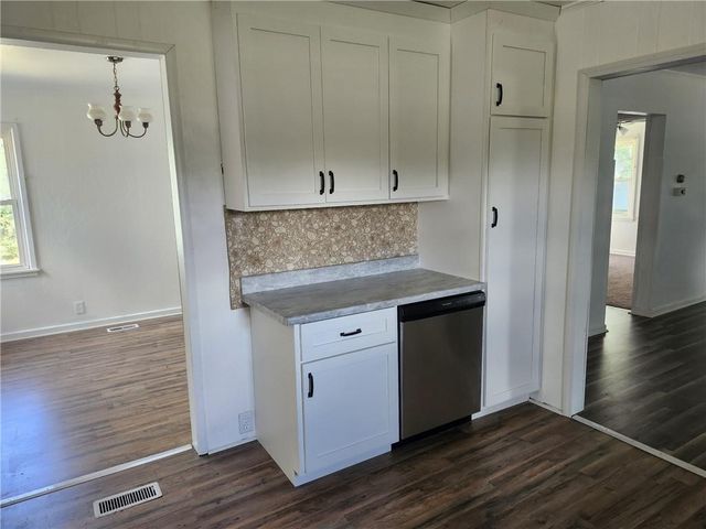 106 Kavanaugh Street, Trenton, MO 64683