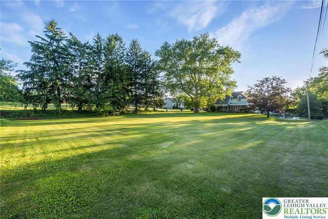 5560 Fairway Drive, Exeter Twp, PA 19606