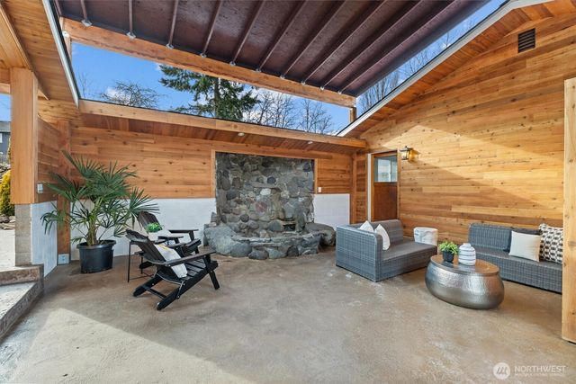 15329 104th Avenue SE, Yelm, WA 98597