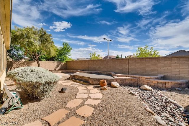 2467 Antrim Irish Drive, Henderson, NV 89044