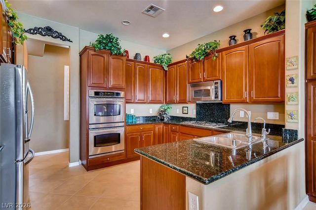 2467 Antrim Irish Drive, Henderson, NV 89044