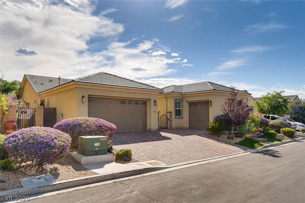 2467 Antrim Irish Drive, Henderson, NV 89044