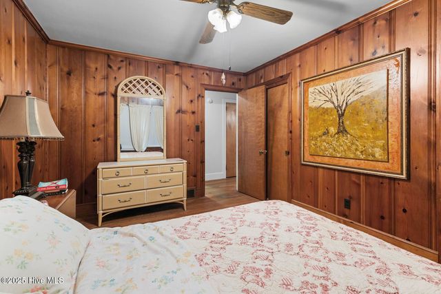 2402 Carey Road, Kinston, NC 28504