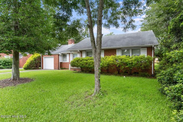 2402 Carey Road, Kinston, NC 28504