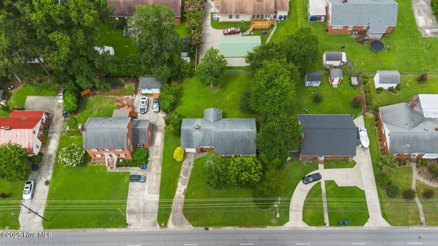 2402 Carey Road, Kinston, NC 28504