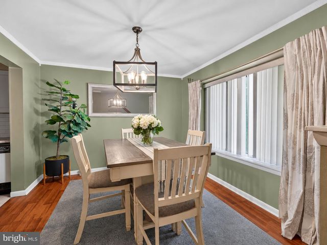 6 ERBITEA LN, New Castle, DE 19720