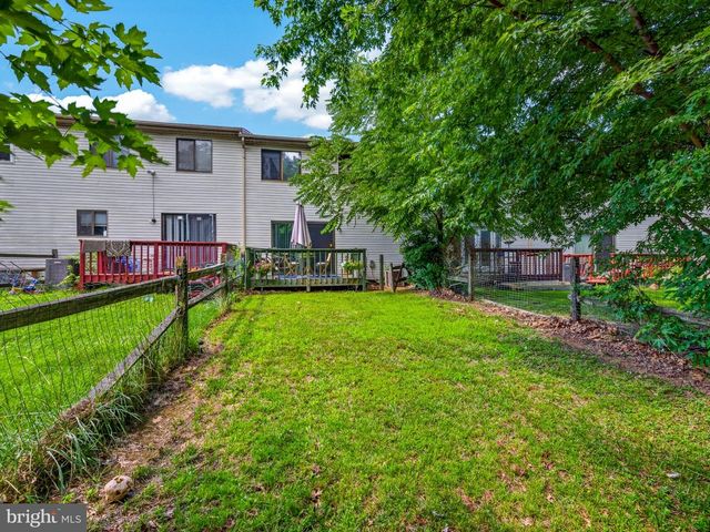 6 ERBITEA LN, New Castle, DE 19720