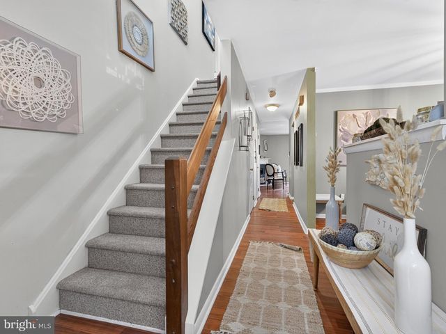 6 ERBITEA LN, New Castle, DE 19720