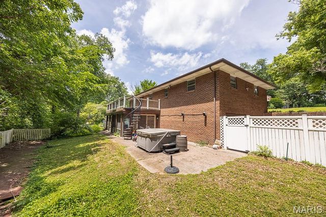 1299 Pin Oak Lane, Caseyville, IL 62232