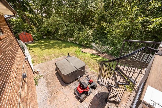 1299 Pin Oak Lane, Caseyville, IL 62232