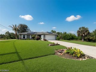3218 43rd ST W, Lehigh Acres, FL 33971