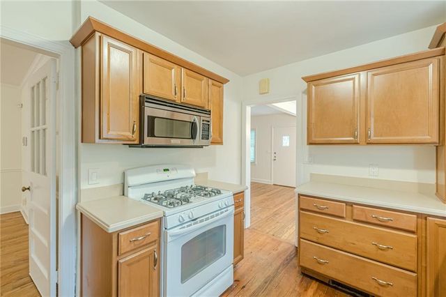 3349 Old Jonesboro Road, Hapeville, GA 30354