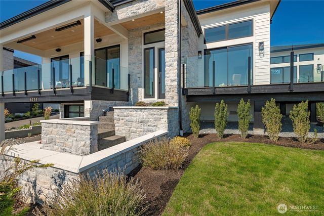 5414 Lasiandra Drive, Blaine, WA 98230
