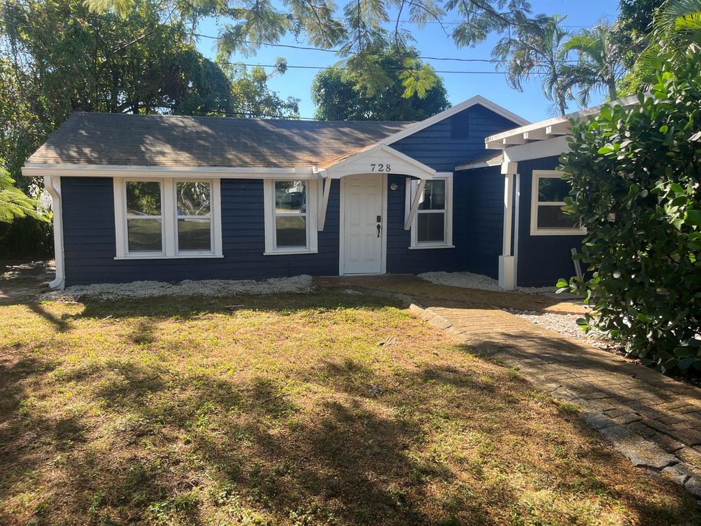 728 Talladega Street, West Palm Beach, FL 33405