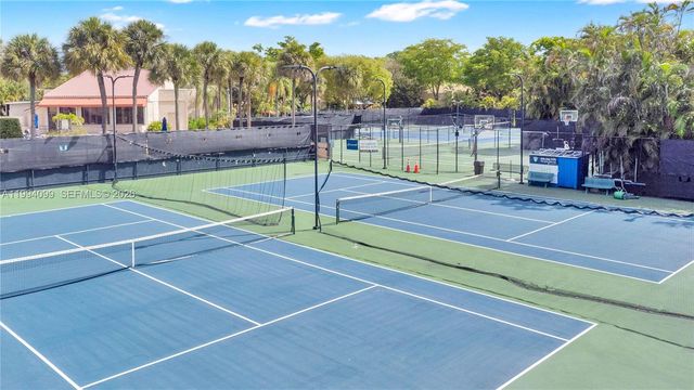 10003 Costa Del Sol Blvd E-67, Doral, FL 33178