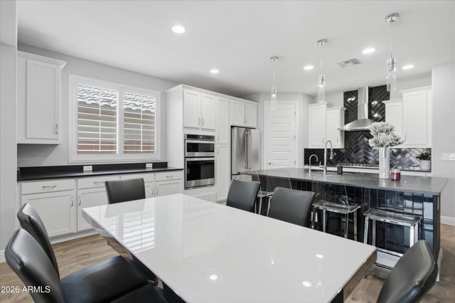 25669 N 161ST Avenue, Surprise, AZ 85387