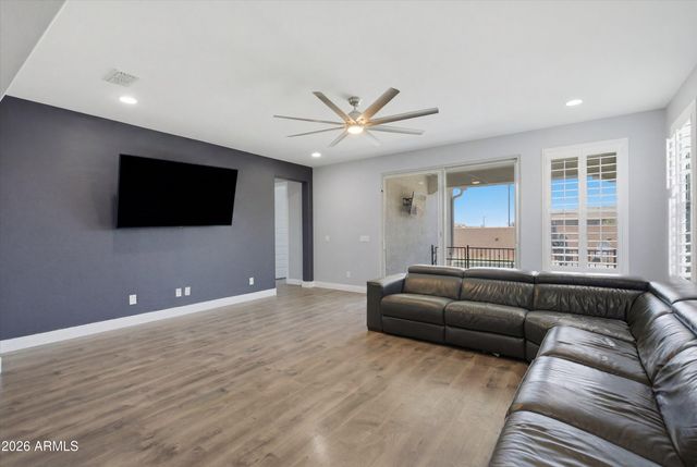 25669 N 161ST Avenue, Surprise, AZ 85387