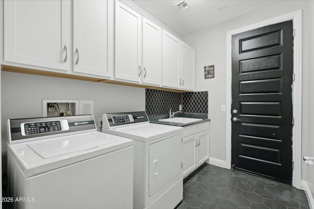 25669 N 161ST Avenue, Surprise, AZ 85387