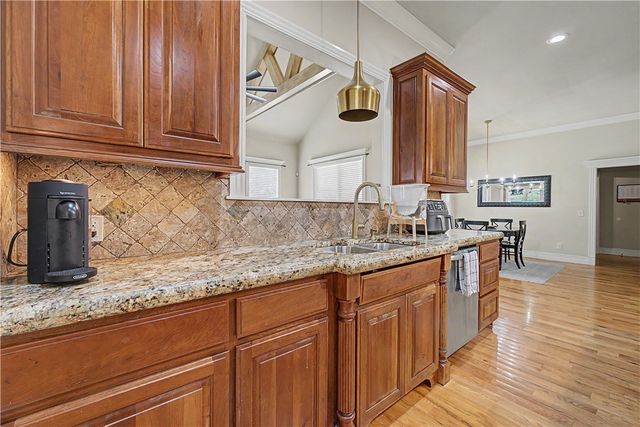 6209 Allie Francis Trail, Springdale, AR 72762