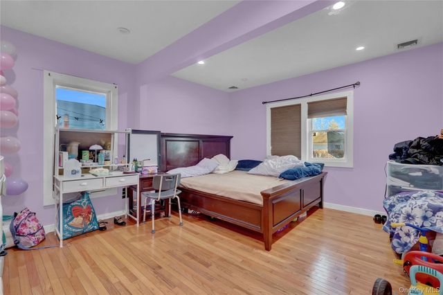 87 Vail Avenue, Riverhead, NY 11901