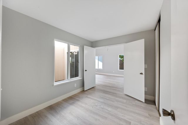2238 Palmwood Ct, Rancho Cordova, CA 95670
