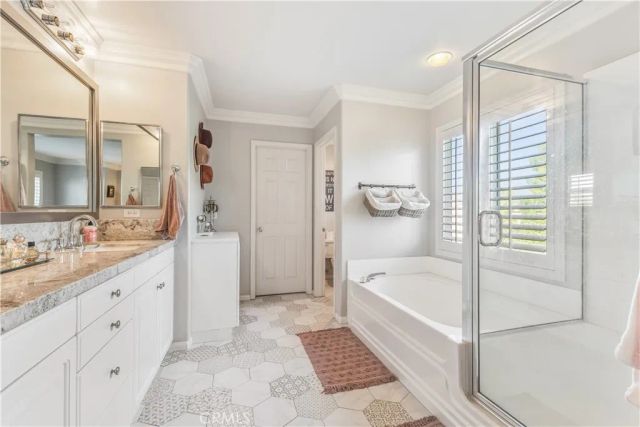 27224 Sterling Grove, Canyon Country, CA 91387