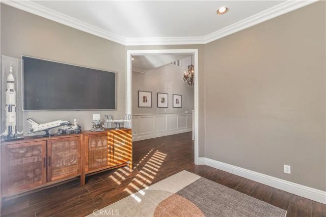 27224 Sterling Grove, Canyon Country, CA 91387