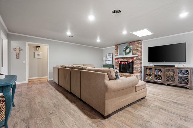 214 Smith Avenue, New Home, TX 79381