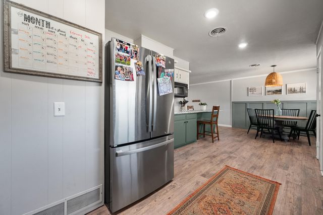 214 Smith Avenue, New Home, TX 79381