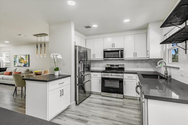 8901 Ampezo TRL, Austin, TX 78749