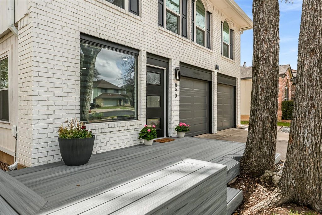 8901 Ampezo TRL, Austin, TX 78749