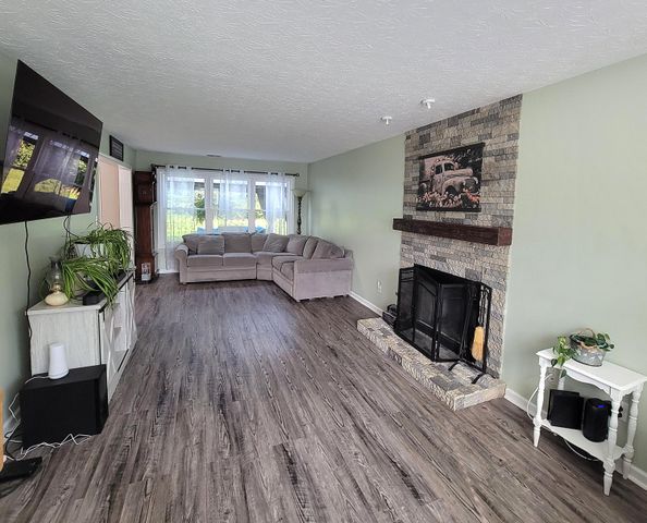 108 Summit Court, Nicholasville, KY 40356